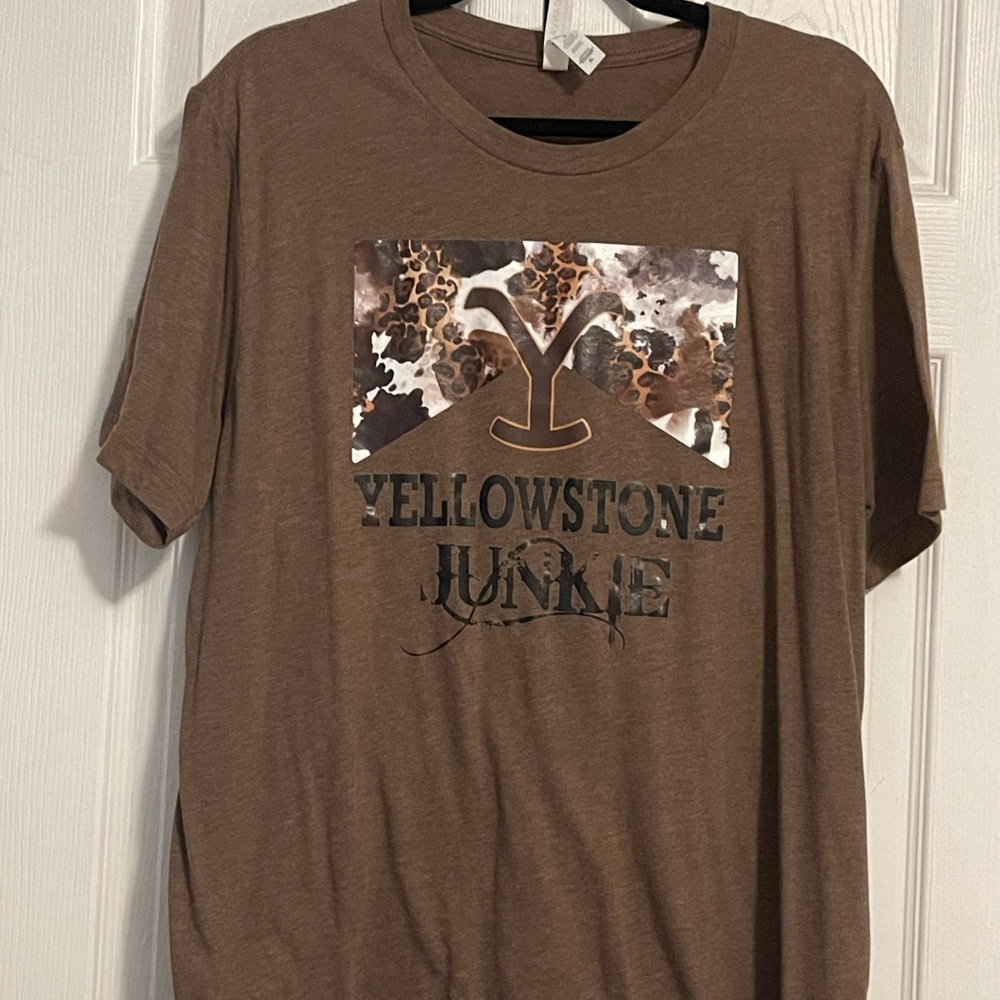 Women’s T-shirt